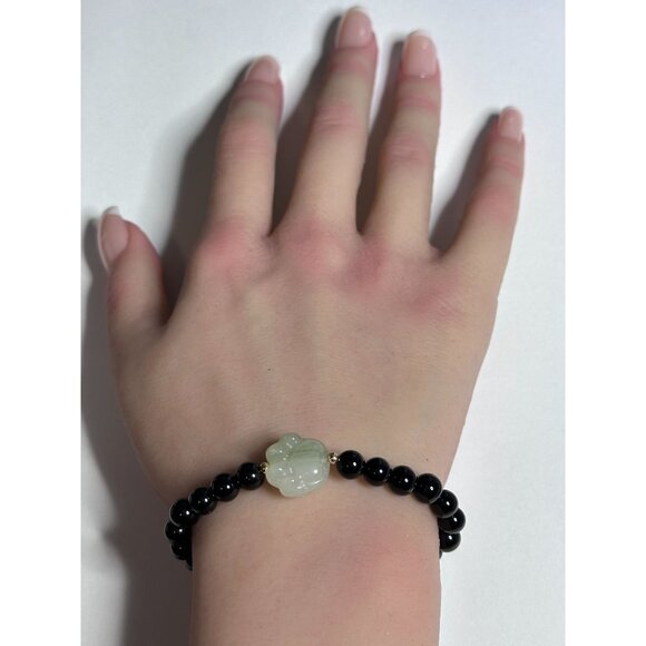 Natural Onyx Gemstones Stretch Bracelet and Carved Paw Jade with 18k Tiny Beads - Picture 6 of 6